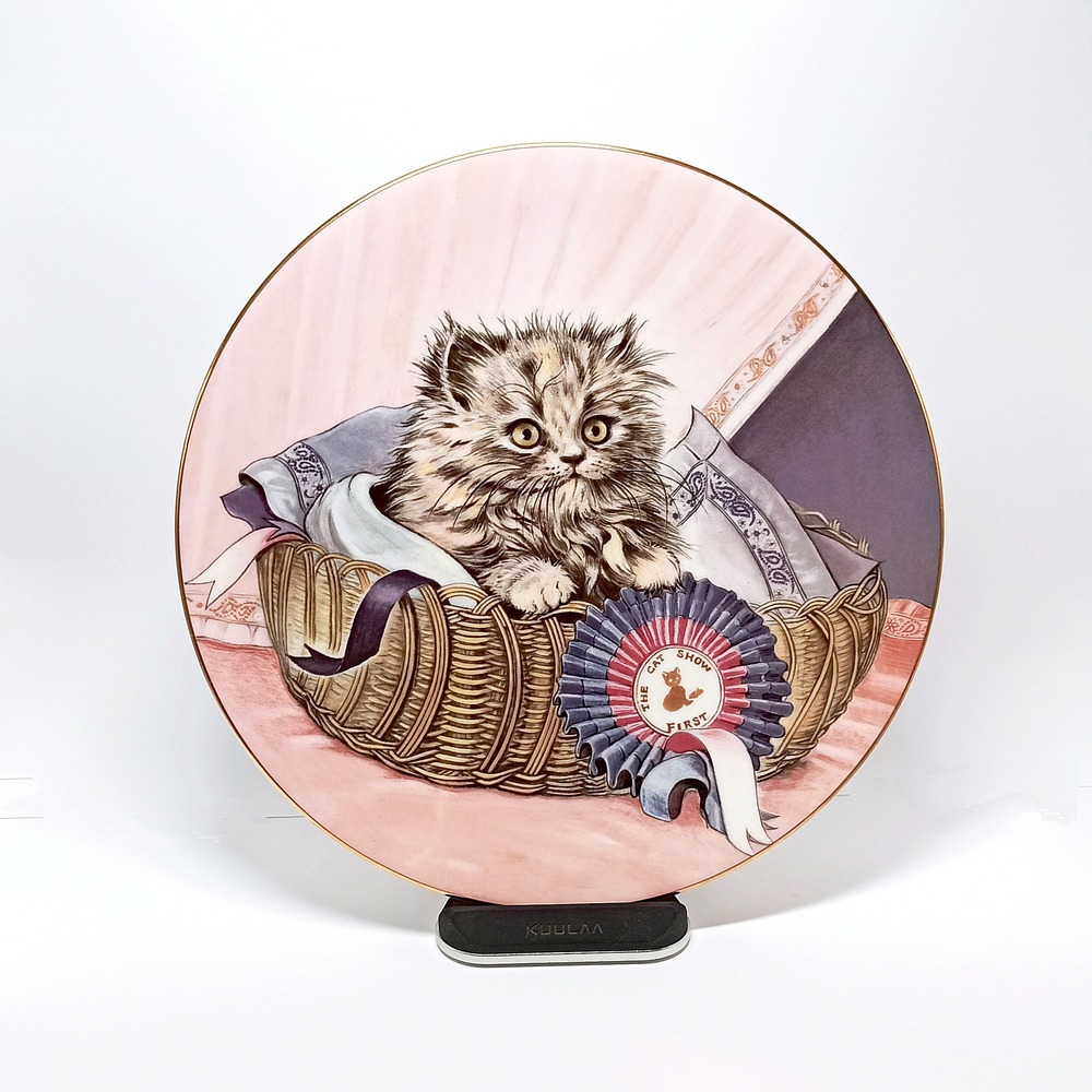 Декоративная (сувенирная) фарфоровая тарелка 